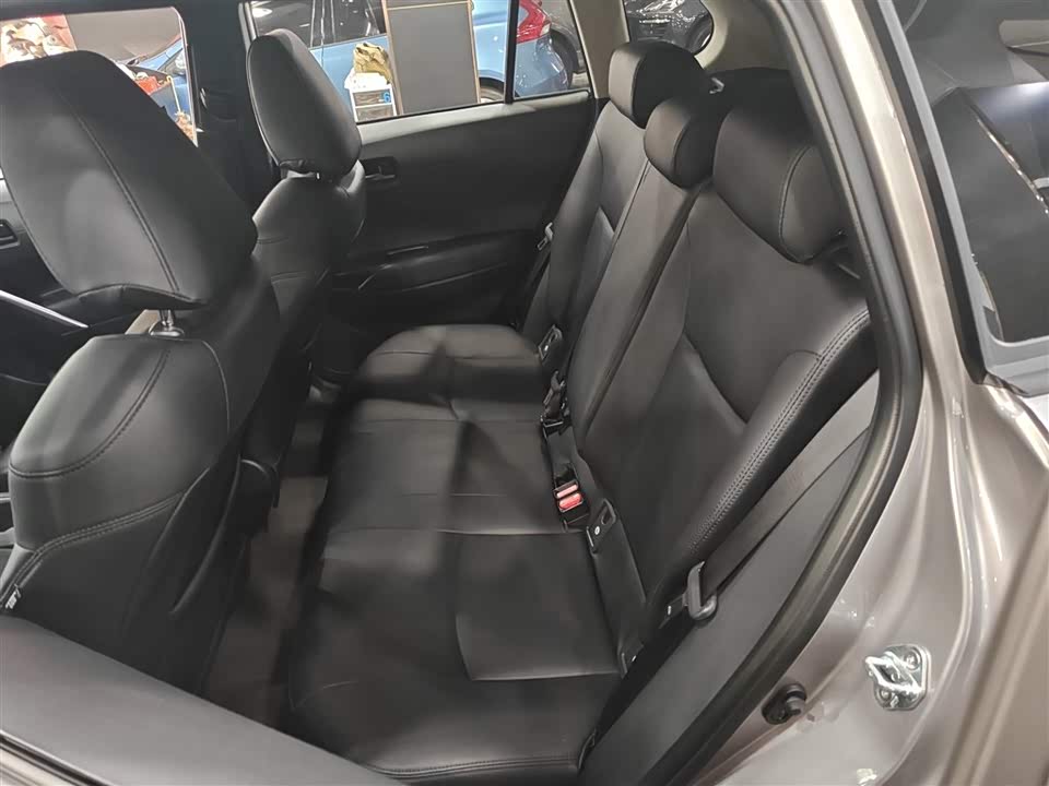 Toyota Corolla Sharp amplifier