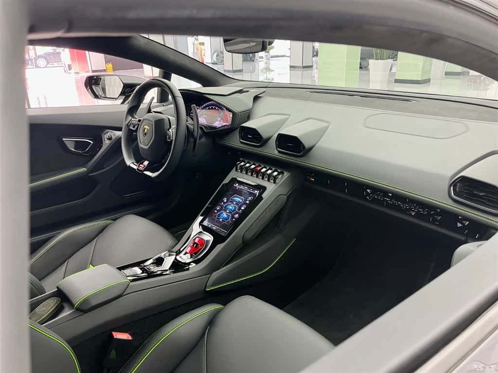 Lamborghini Huracán, 2021 8
