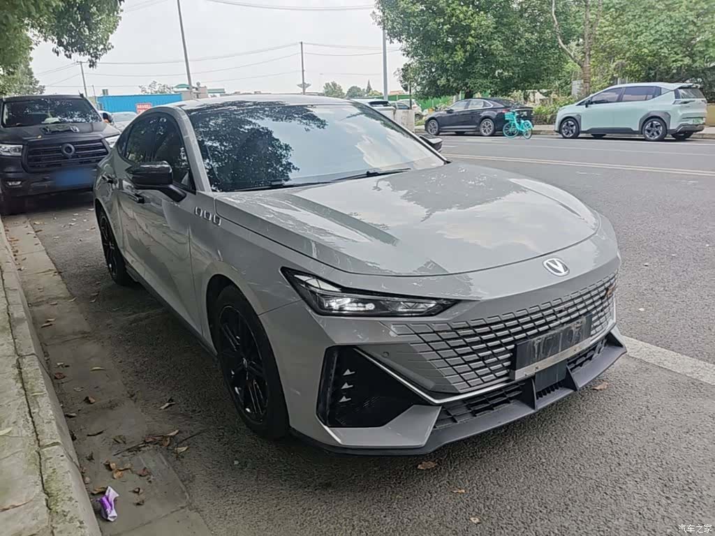 Changan UNI-V, 2023 4