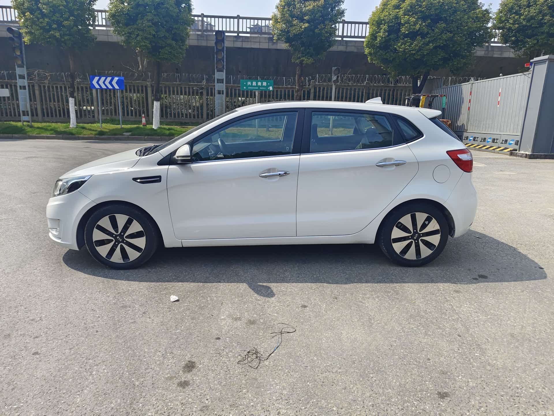 Kia K2, 2015 3