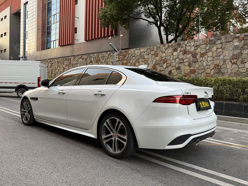 Jaguar XEL