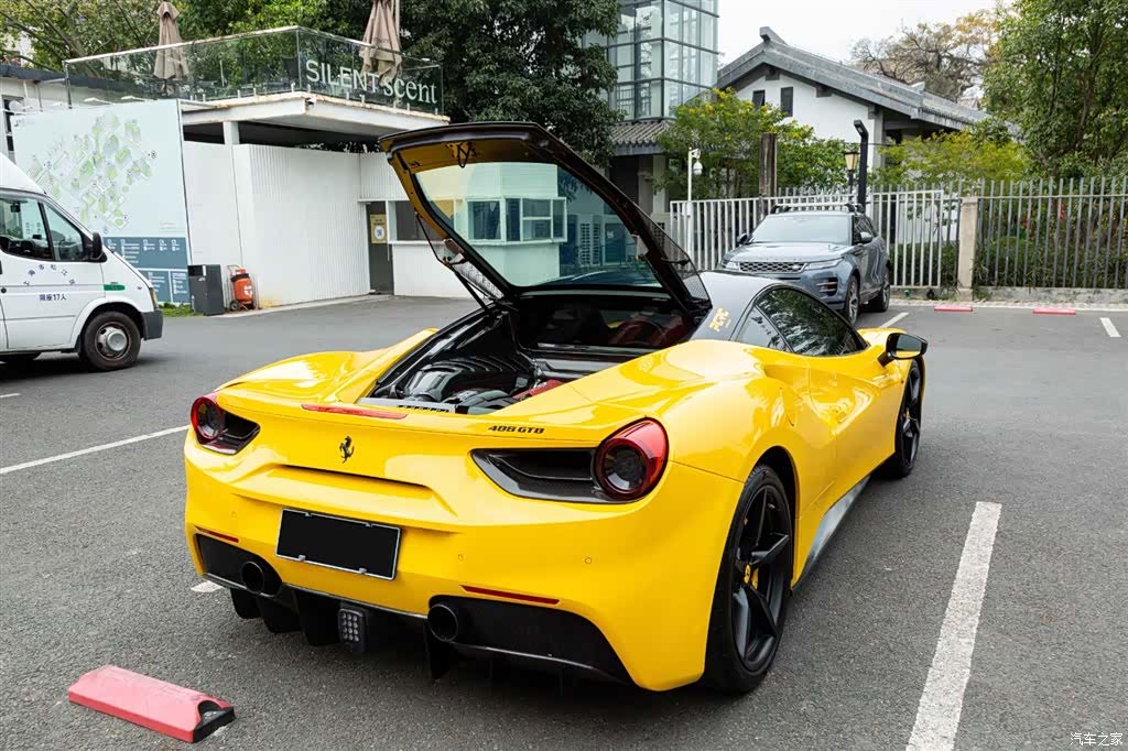 Ferrari 488, 2018 2