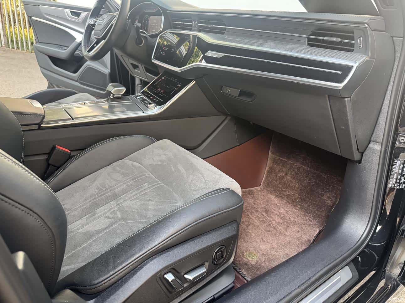 Audi A6L, 2024 25