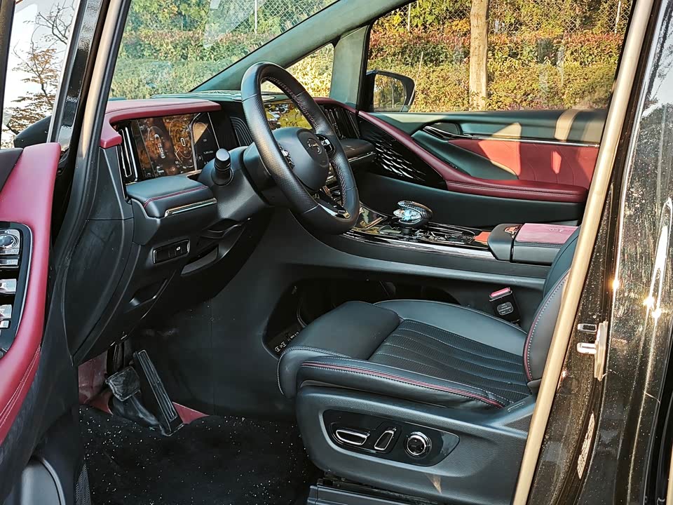 Trumpchi Trumpchi M8