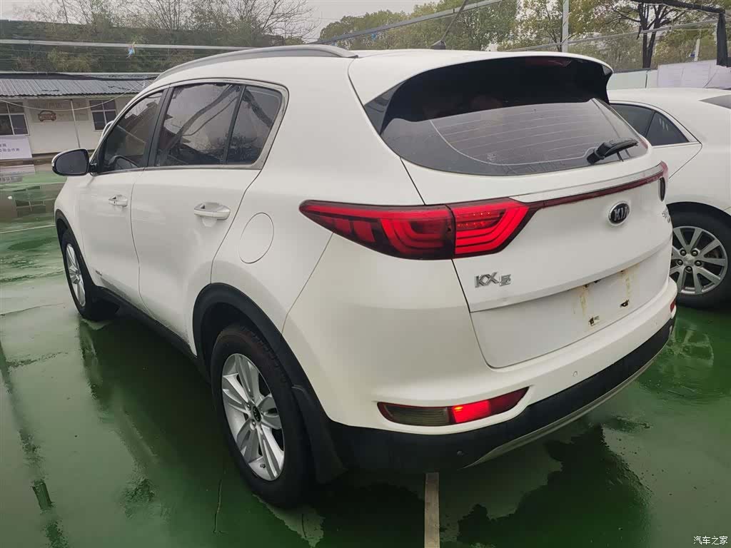 Kia KX5, 2016 22