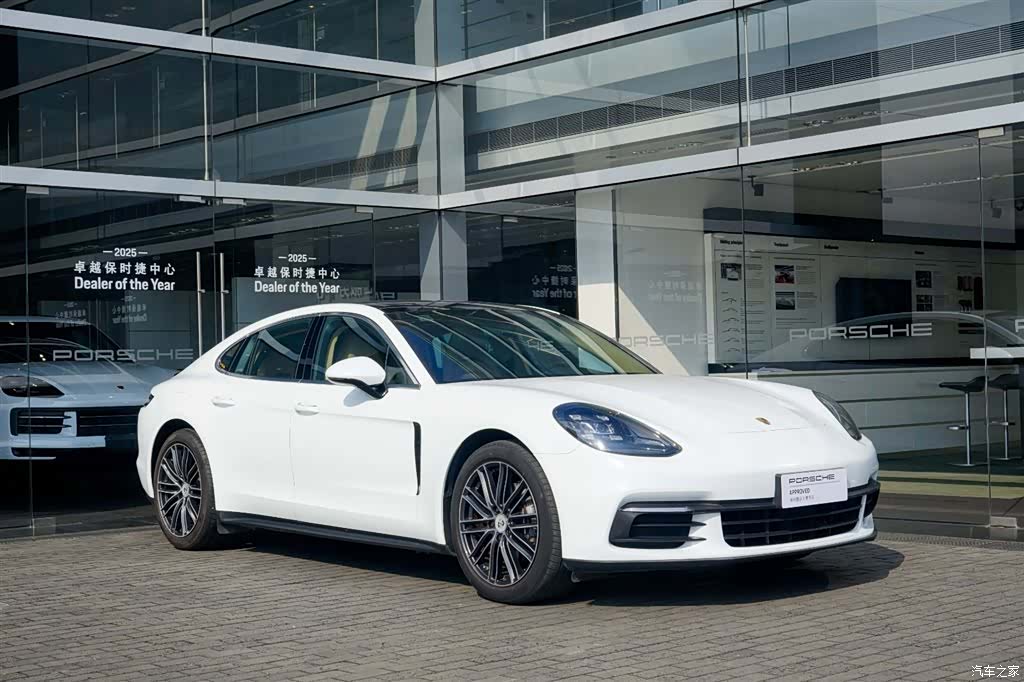 Porsche Panamera, 2018 4