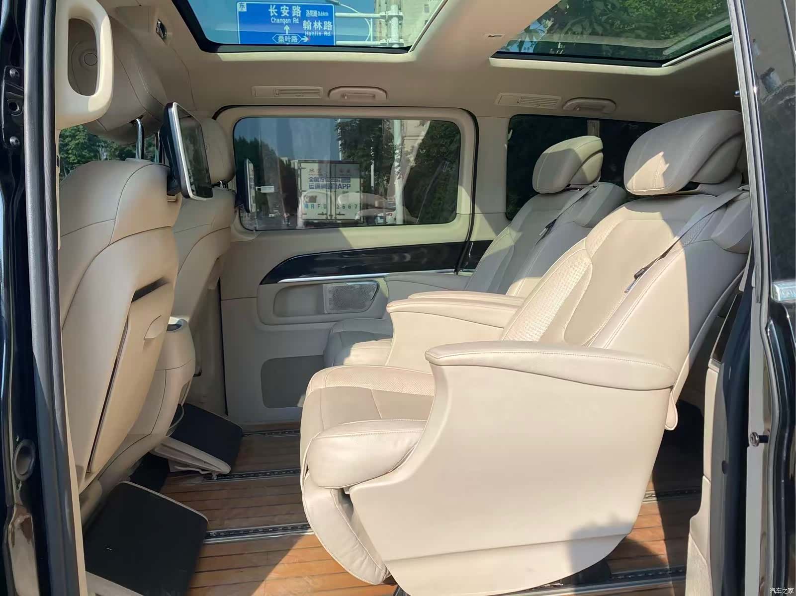 Mercedes-Benz V-Class, 2018 все фото