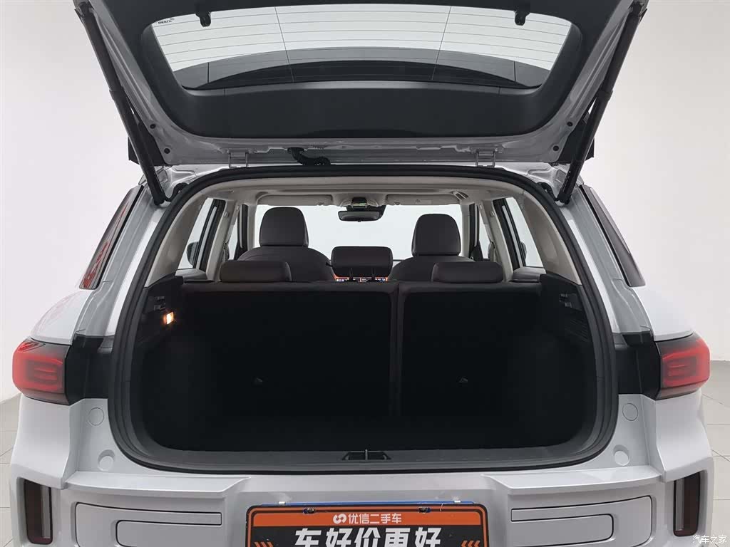 Geely Icon, 2026 16