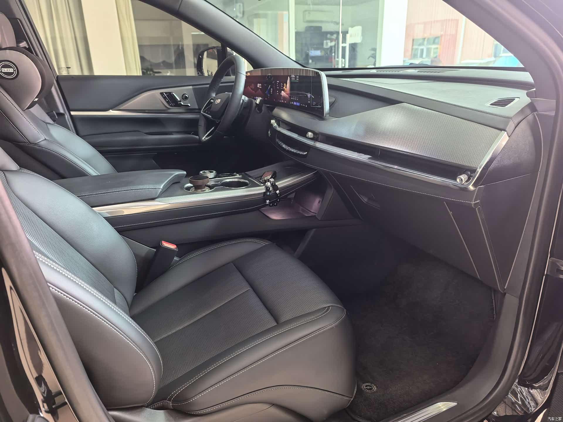 Cadillac XT5, 2026 13