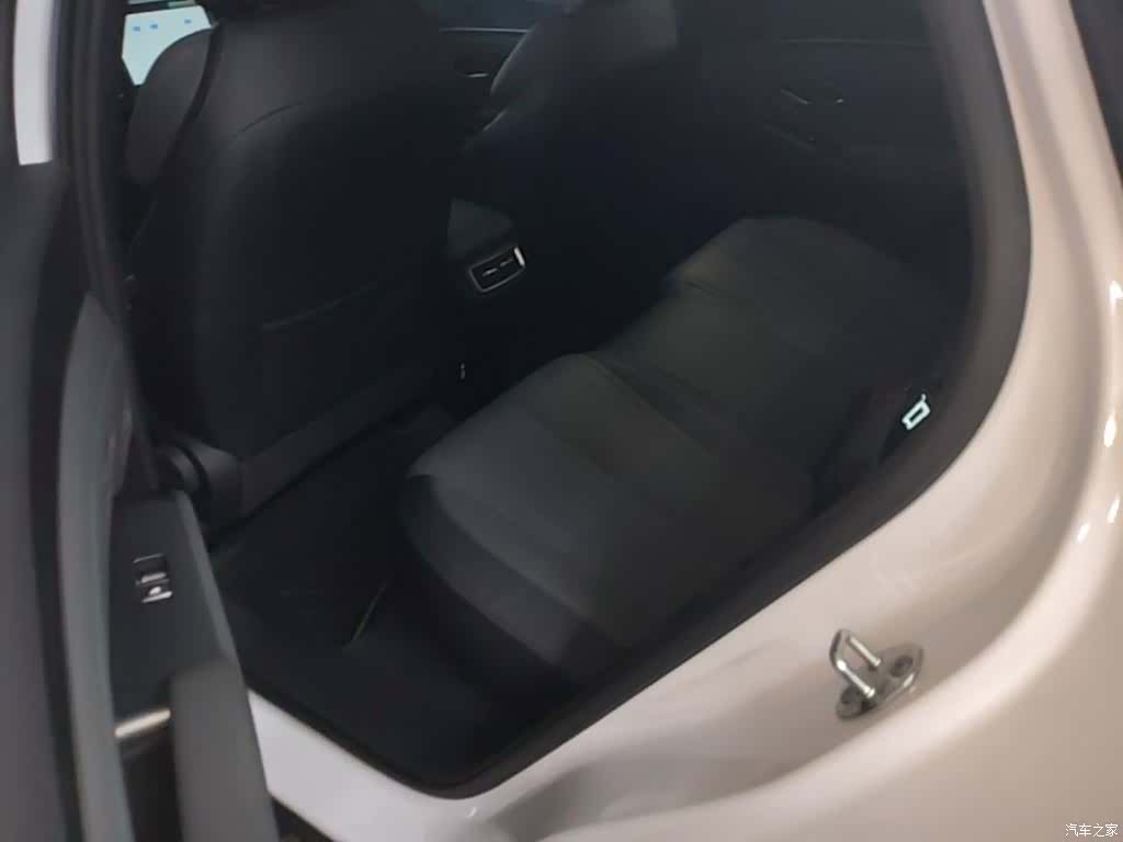 BYD Qin, 2024 17