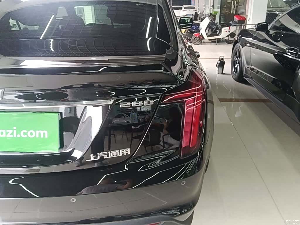 Cadillac CT5, 2022 8