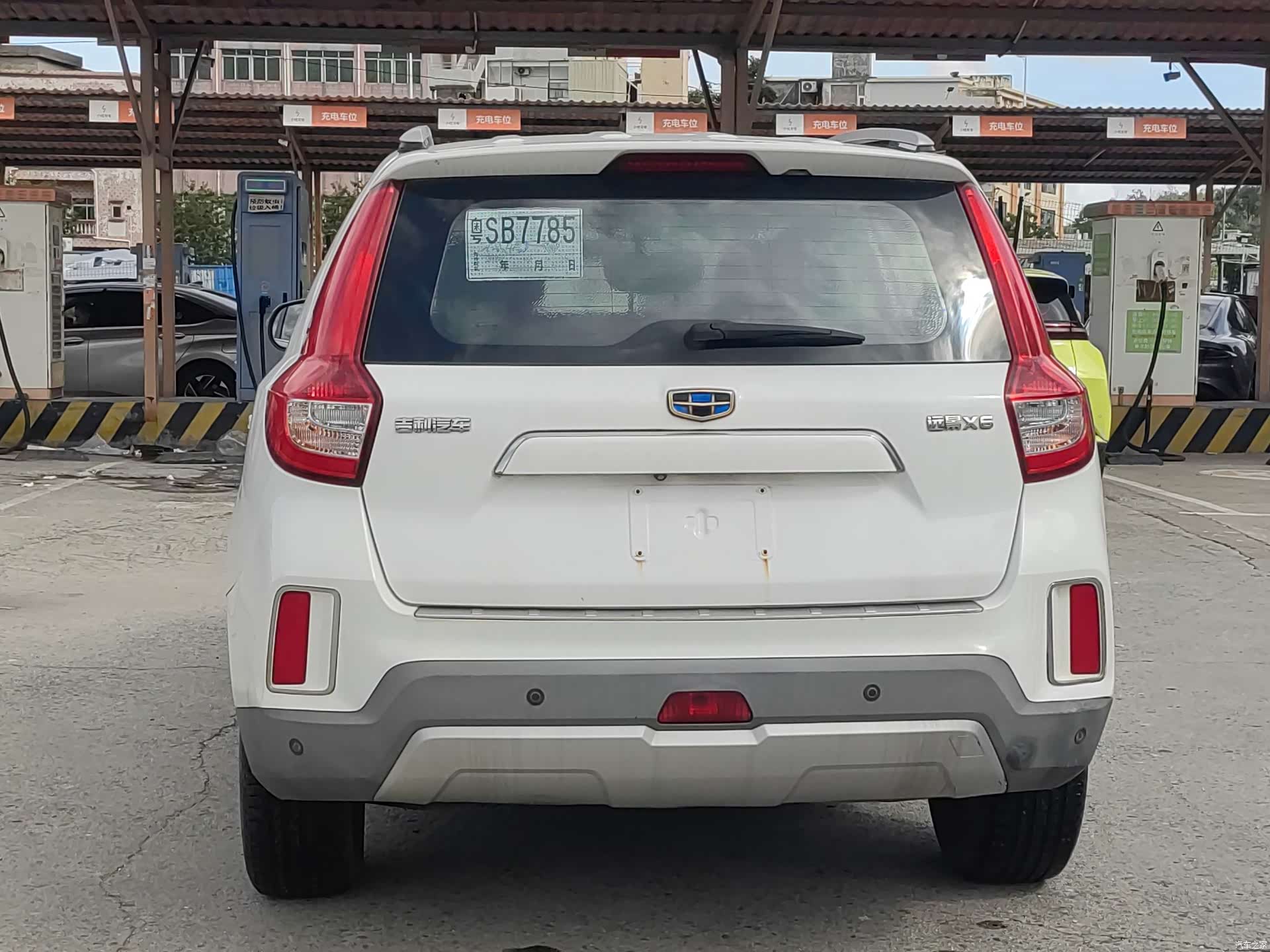 Geely X6, 2018 все фото