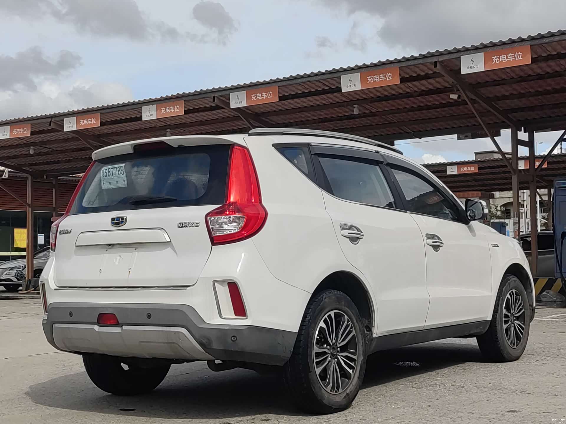 Geely X6, 2018 6