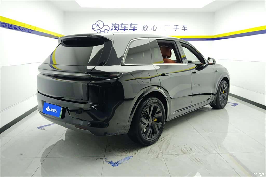 Li Auto L8, 2024 3
