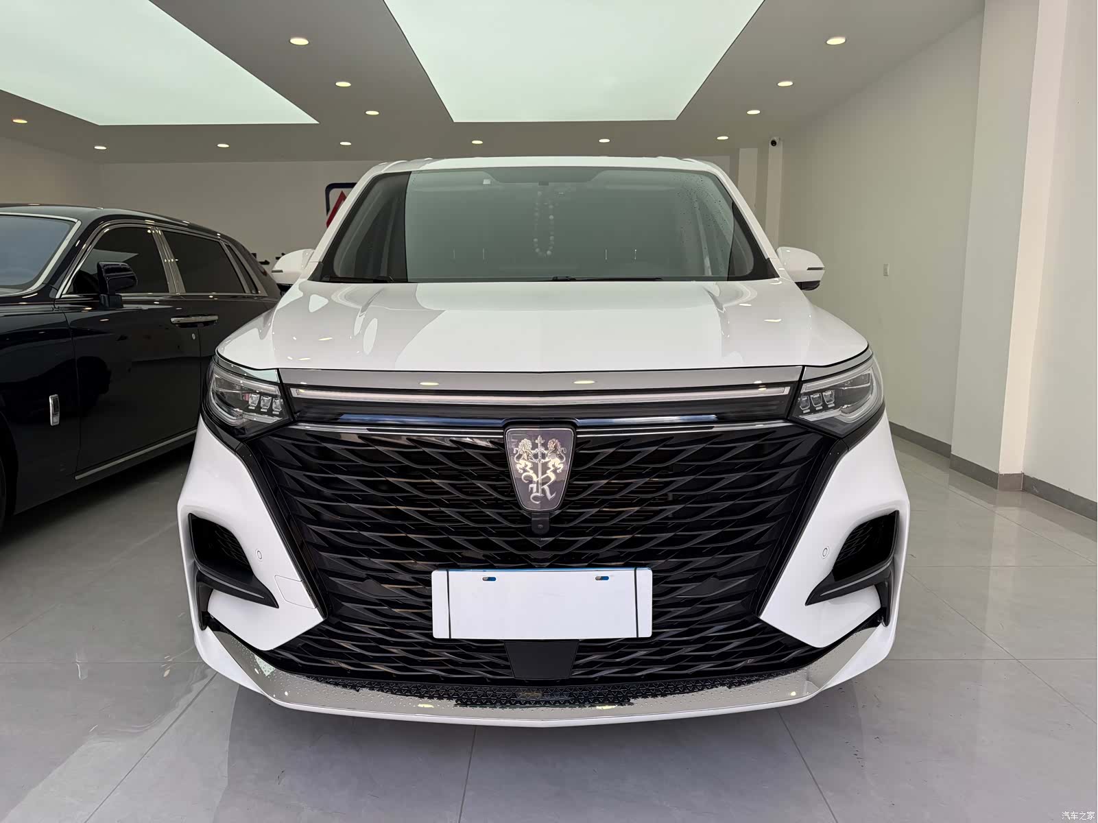 Roewe iMAX8, 2021 2