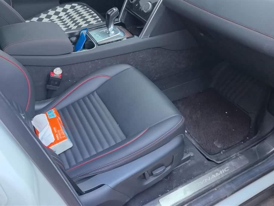 Land Rover Discover sports