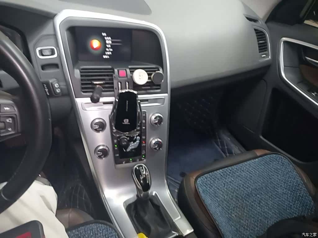 Volvo XC60, 2017 13