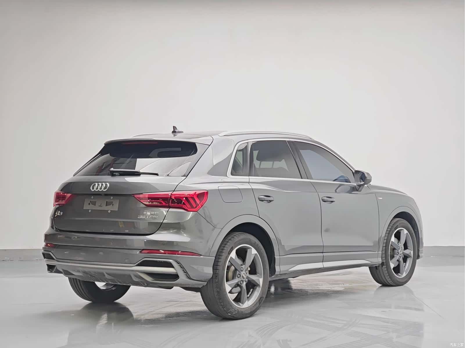 Audi Q3, 2023 6