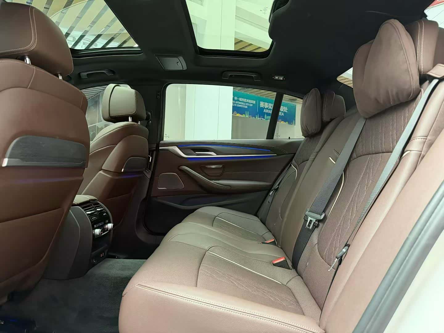 BMW 5 Series, 2022 6