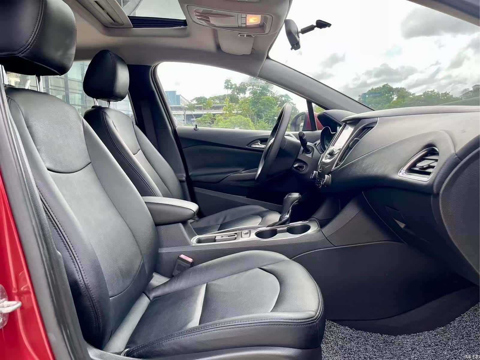 Chevrolet 320, 2017 6