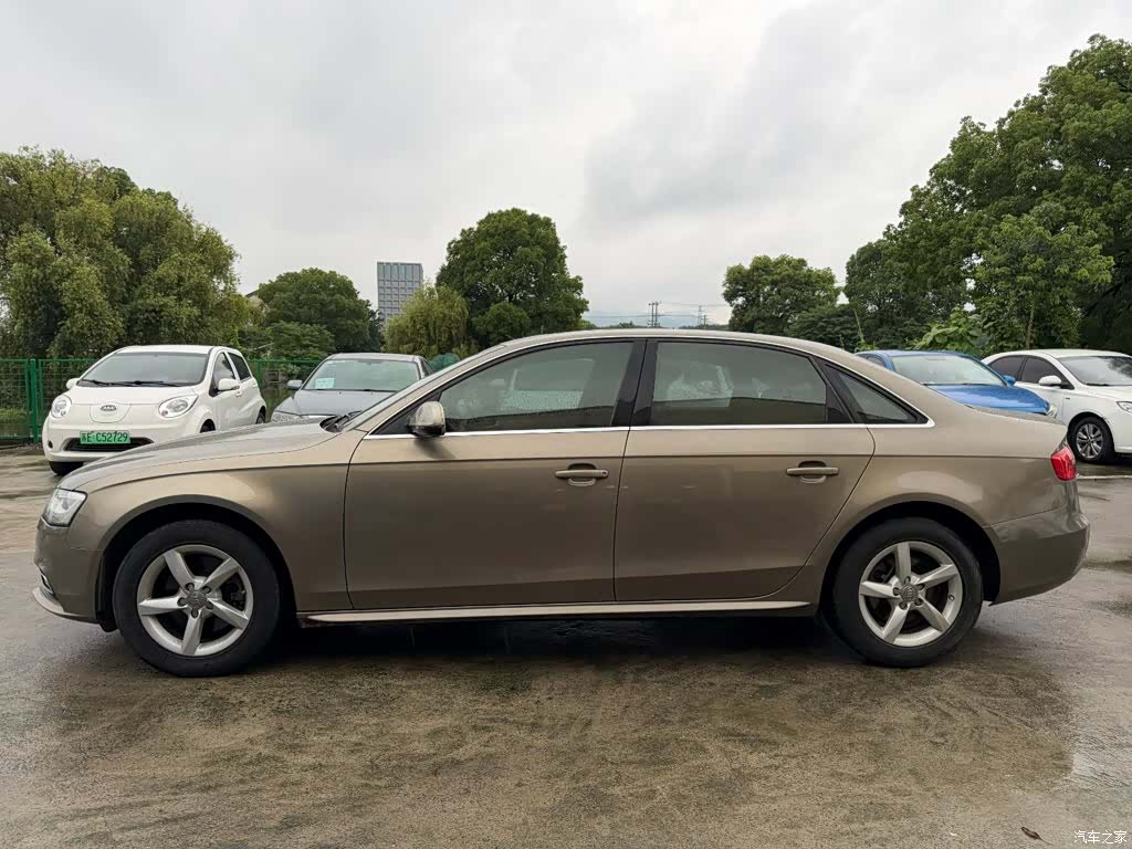 Audi A4L, 2012 4