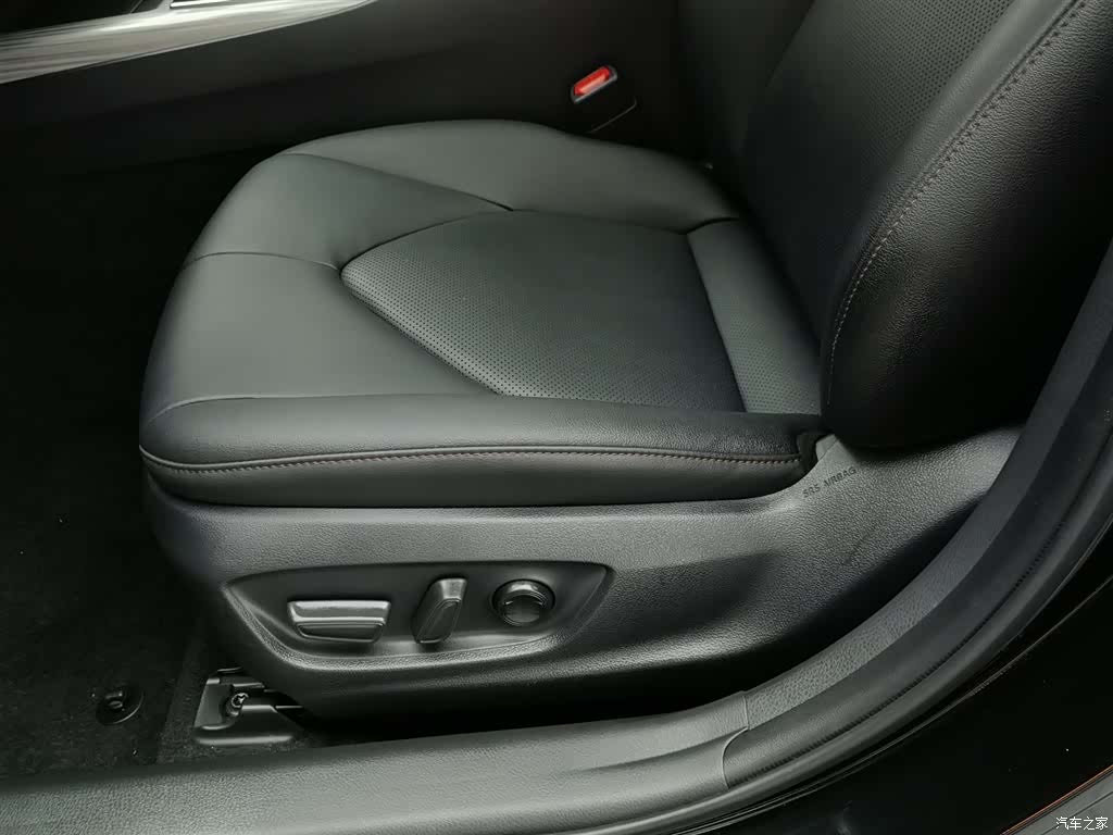 Toyota Camry, 2020 20