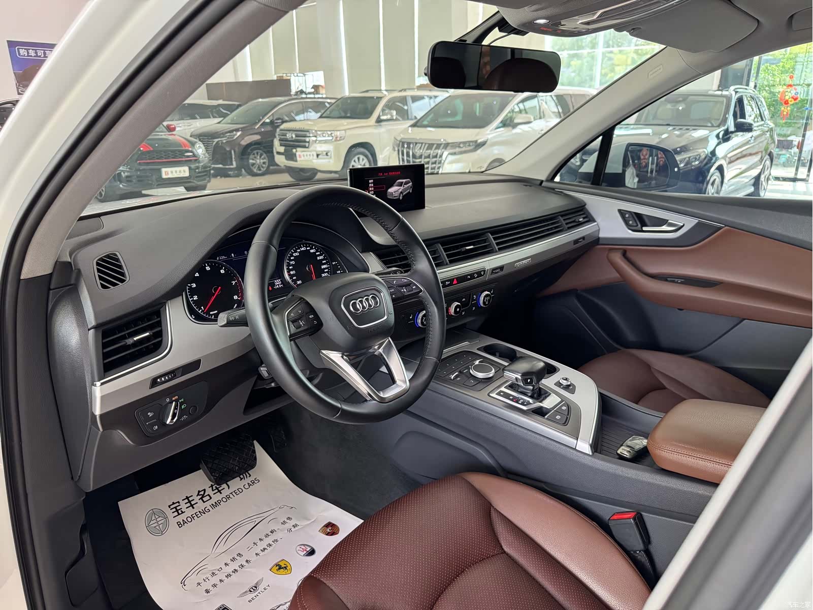 Audi Q7, 2019 все фото