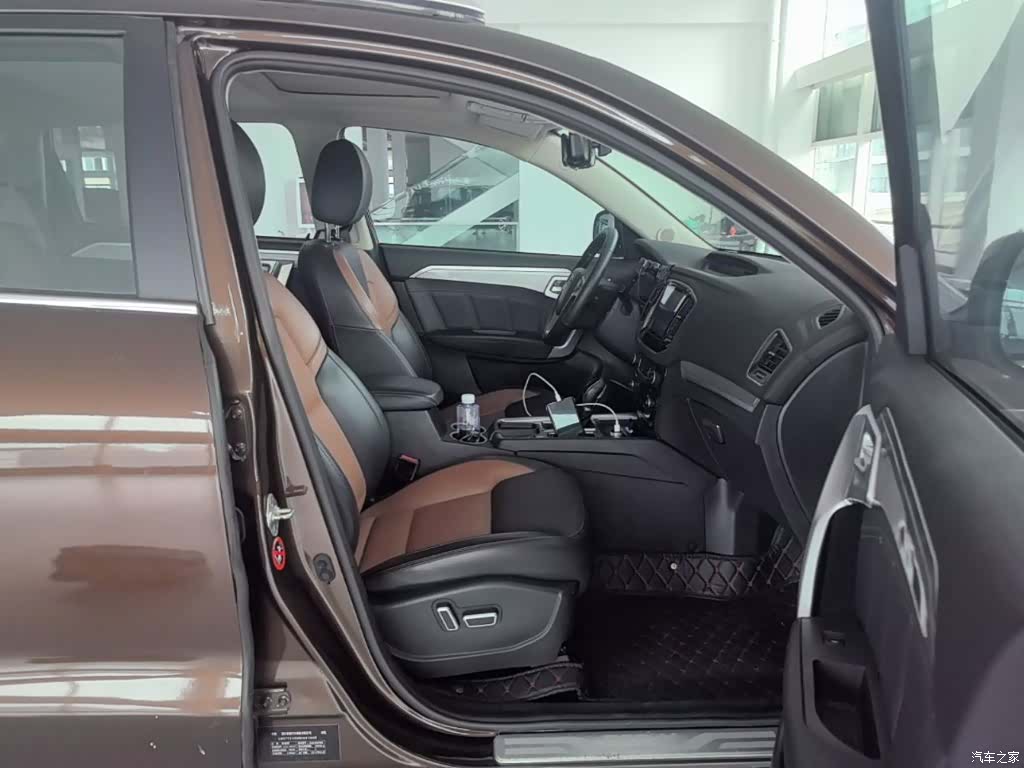Geely X6, 2017 25
