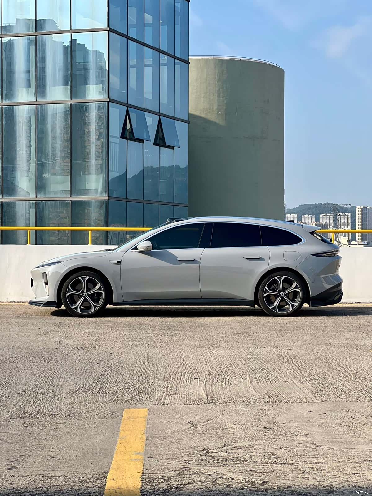 NIO ET5, 2024 13
