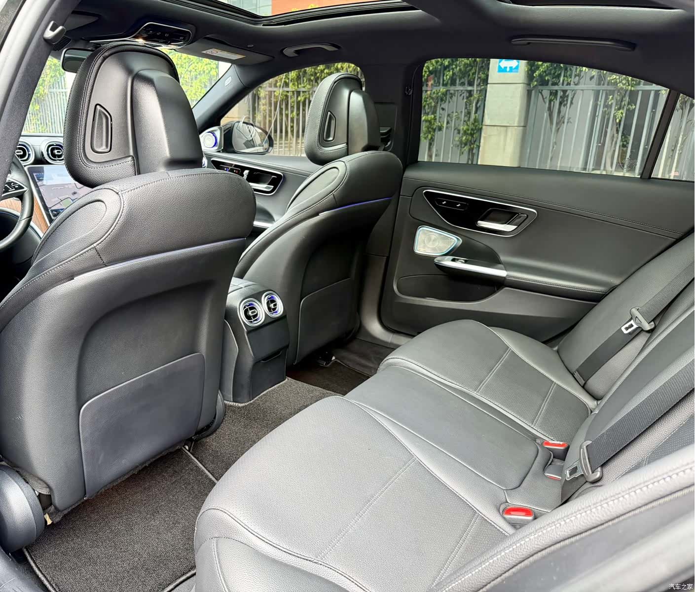 Mercedes-Benz C-Class, 2022 19