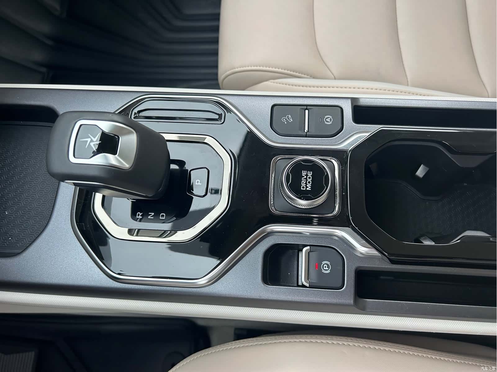 Geely Icon, 2022 8