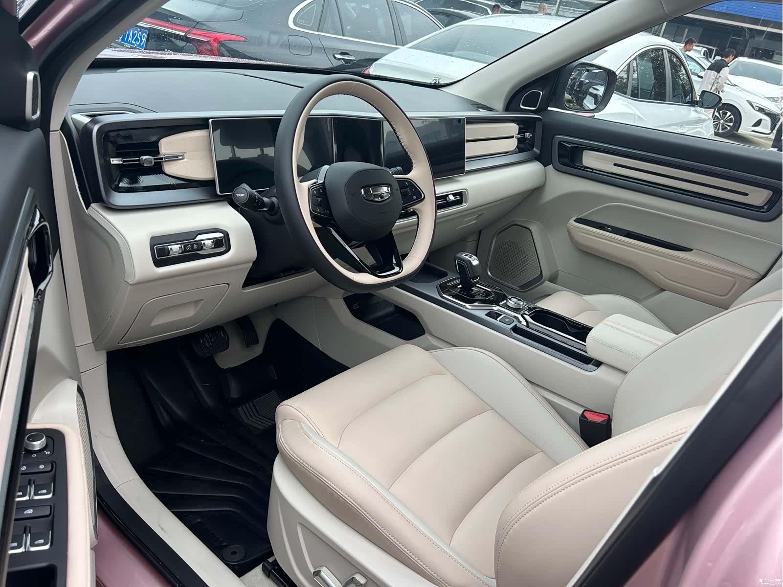 Geely Icon, 2022 7