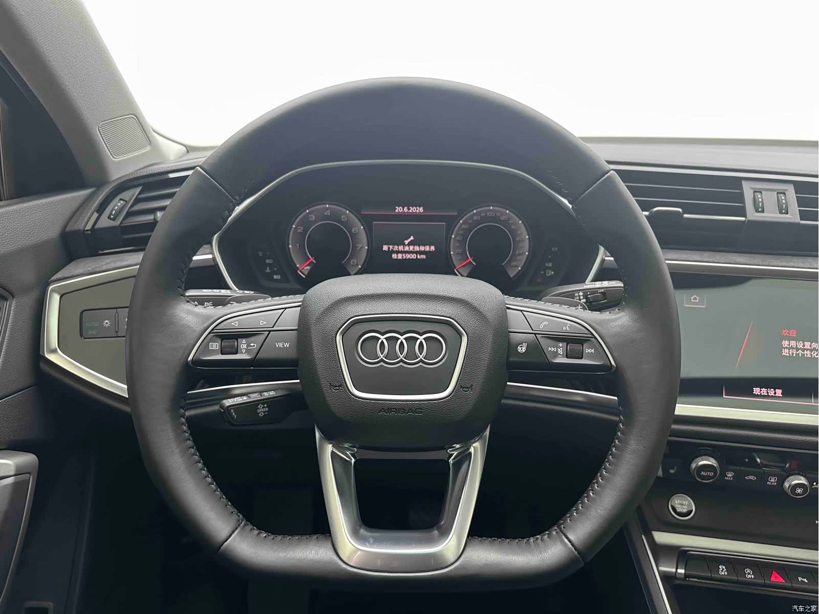 Audi Q3, 2021 18