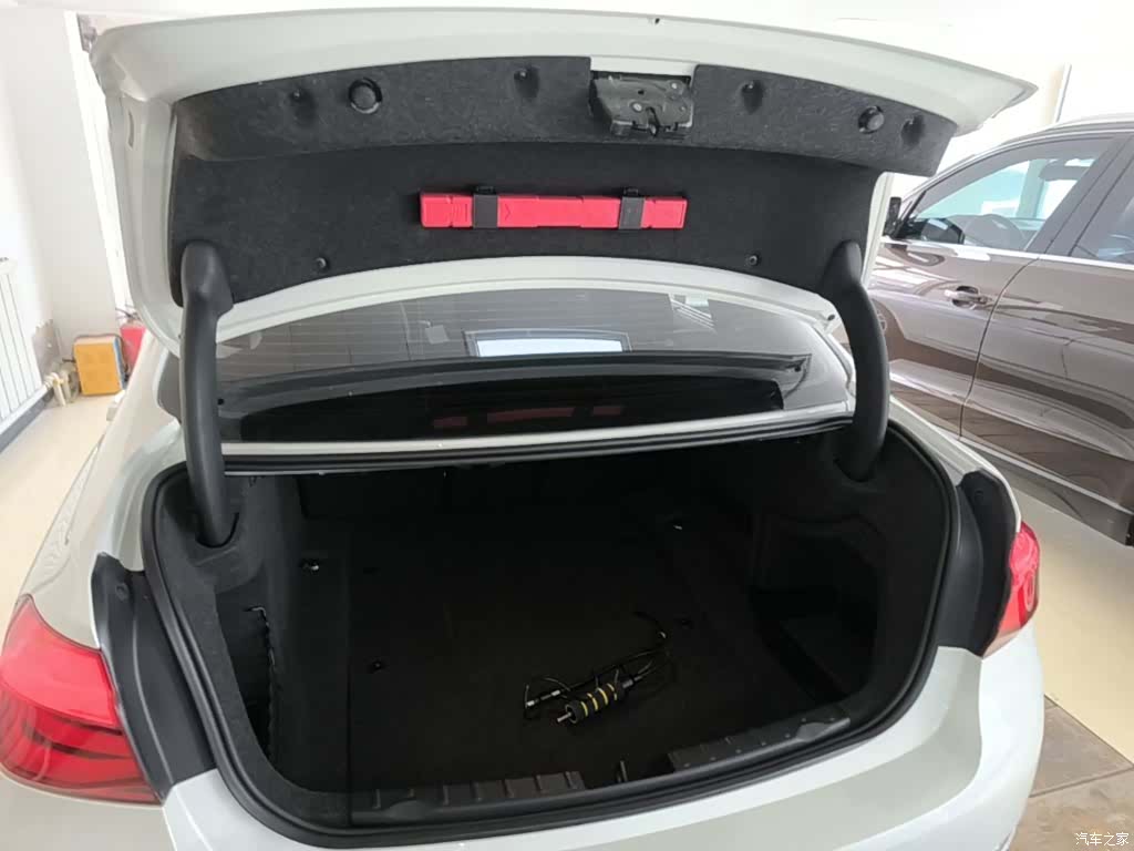 BMW 3 Series, 2016 15