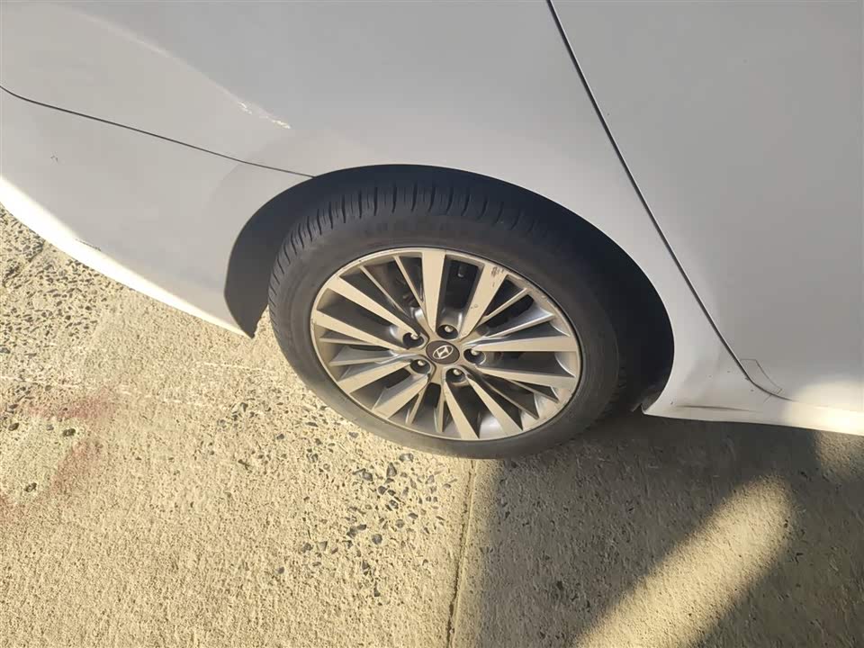 Hyundai Name picture