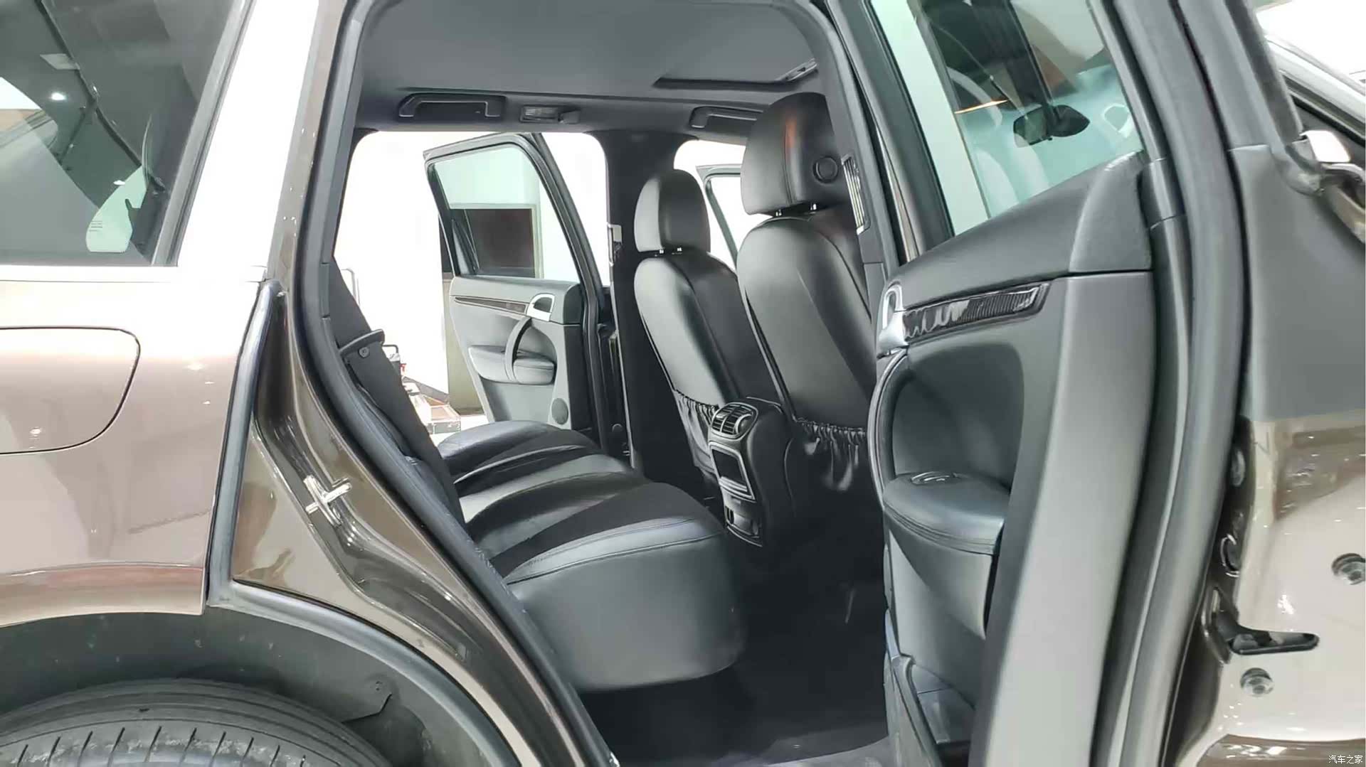 Porsche Cayenne, 2009 7
