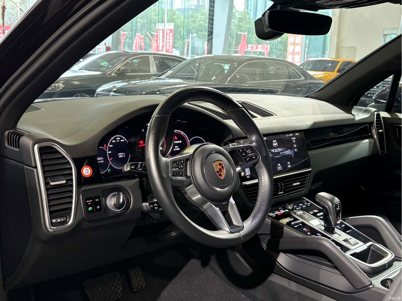 Porsche Cayenne, 2018 10