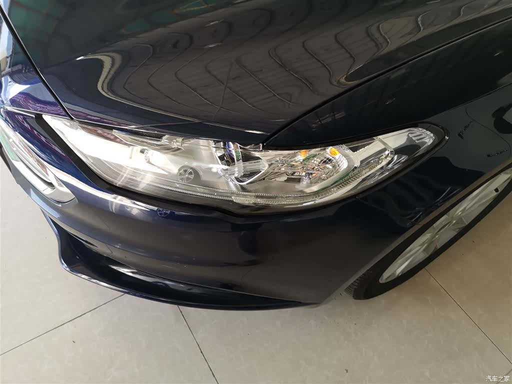 Ford Mondeo, 2018 18