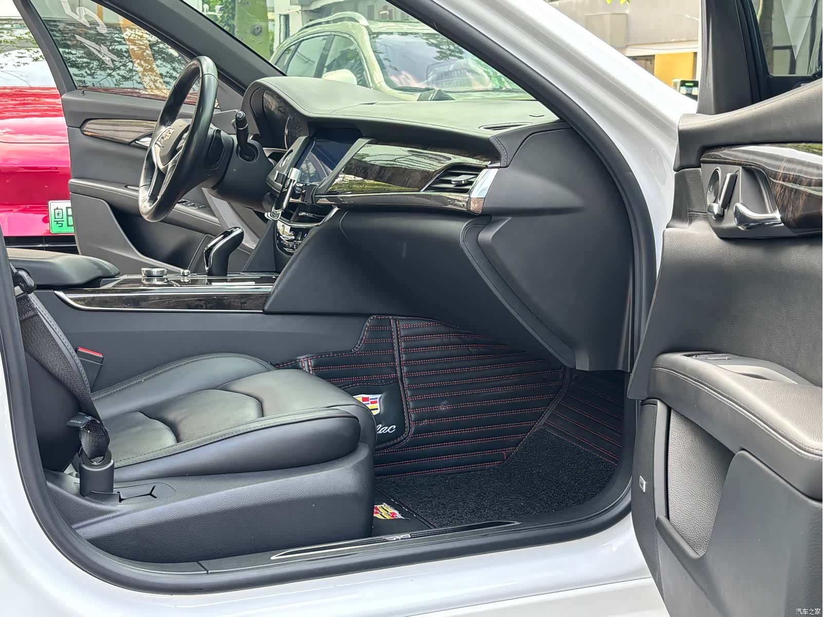 Cadillac CT6, 2022 7