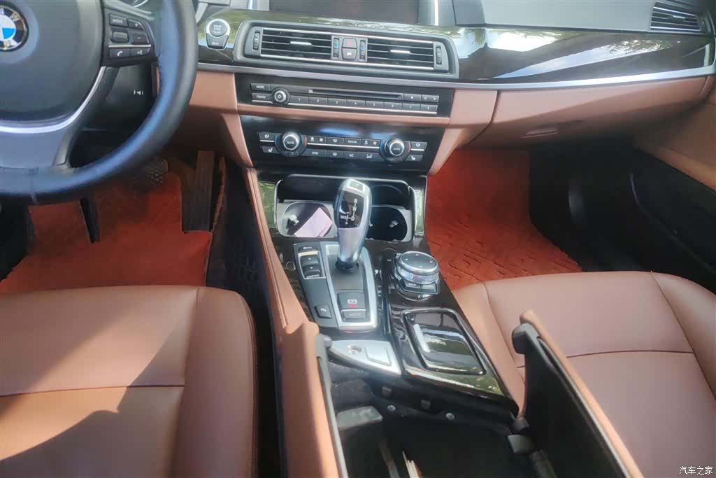 BMW 5 Series, 2016 16