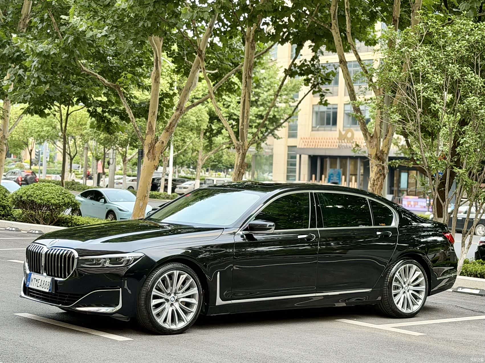 BMW 7 Series, 2020 1