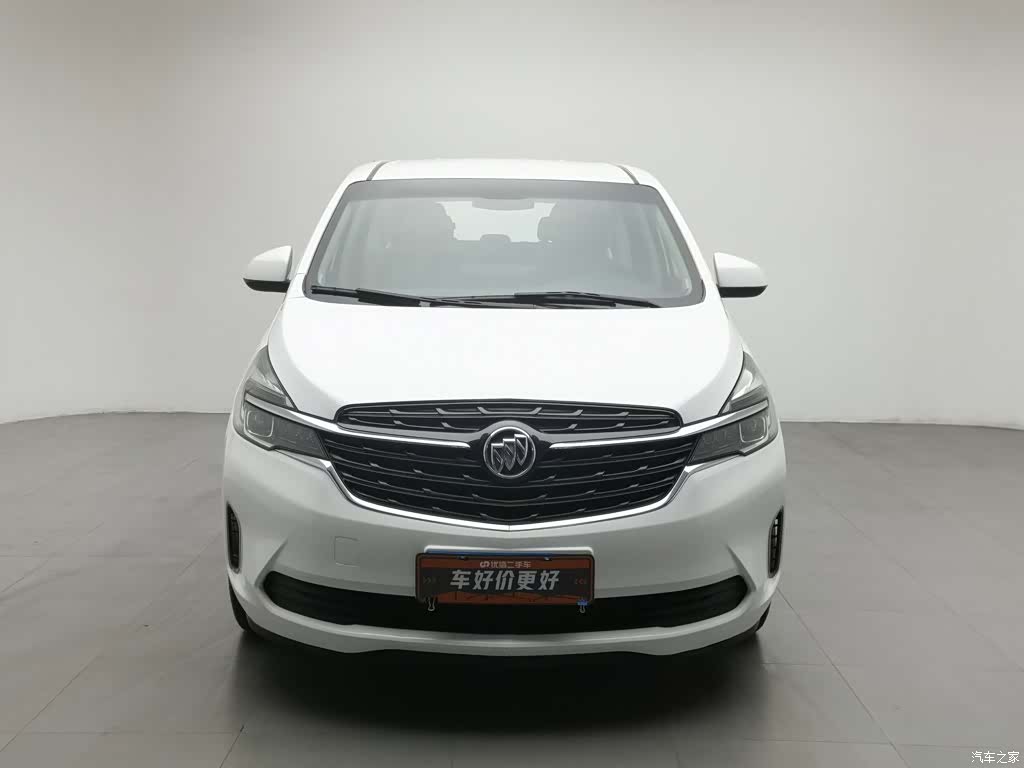 Buick GL8, 2021 3