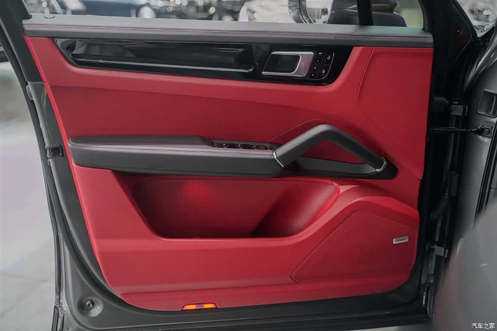 Porsche Cayenne, 2021 9