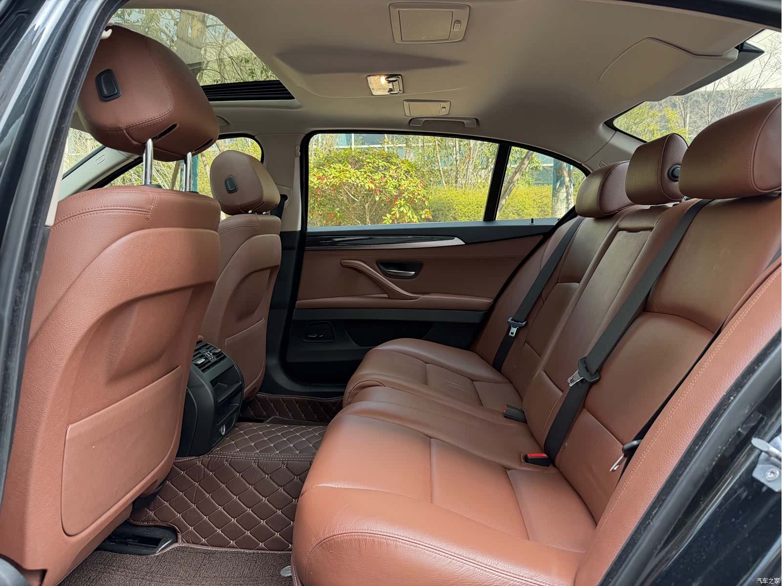 BMW 5 Series, 2015 12