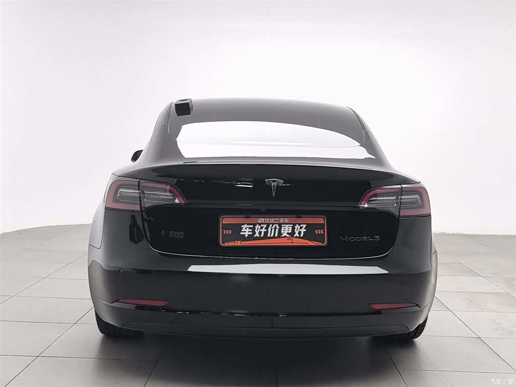 Tesla Model 3, 2023 4