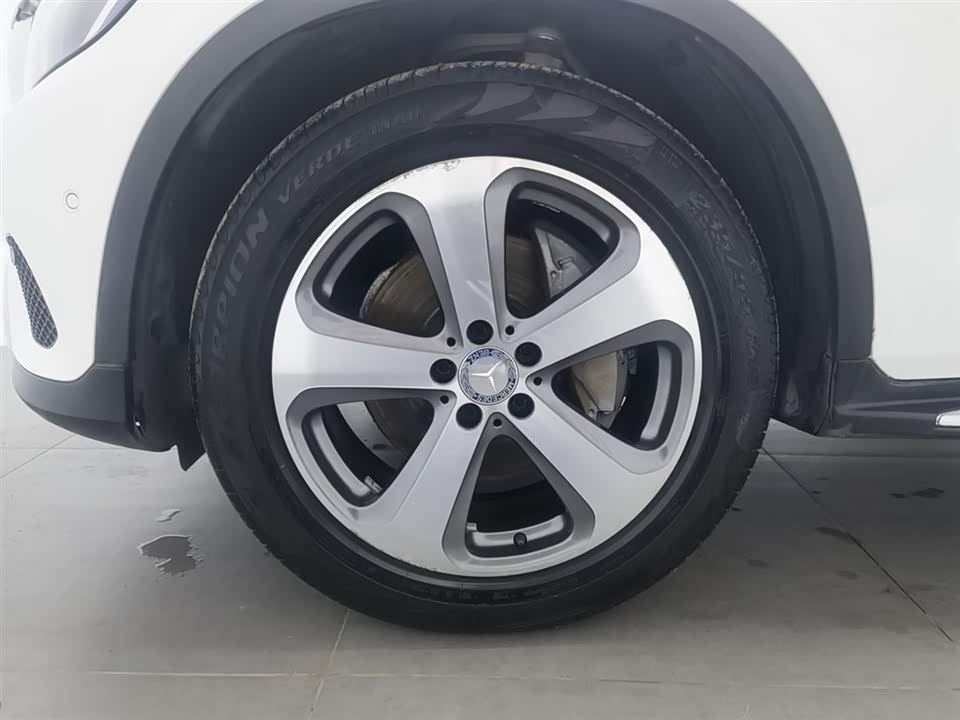 Mercedes-Benz GLC Mercedes-Benz GLC