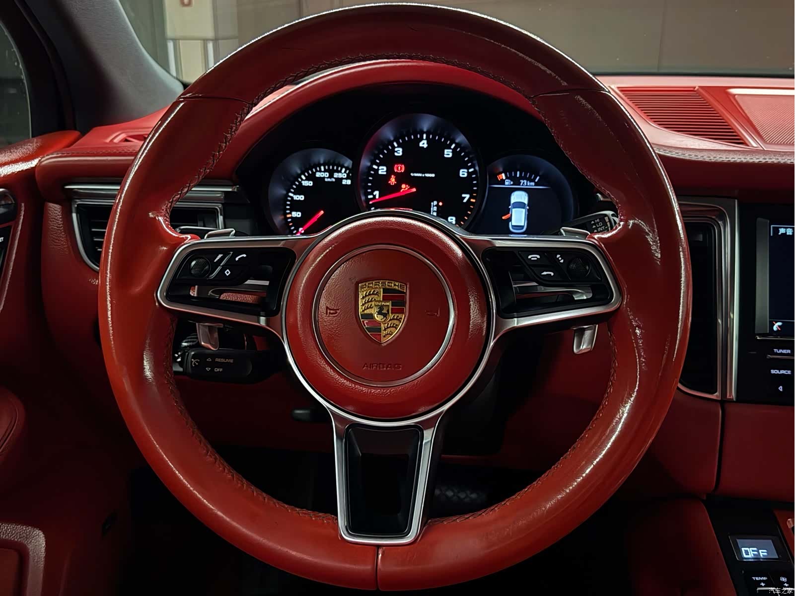 Porsche Macan, 2015 8