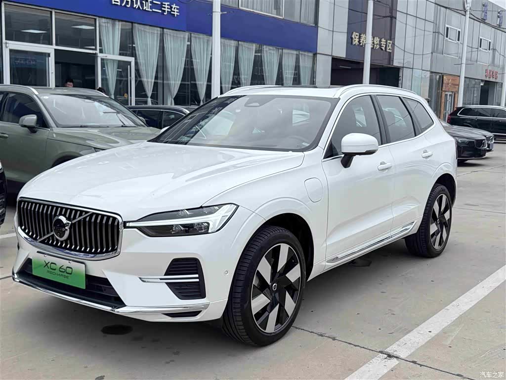 Volvo XC60, 2024 1