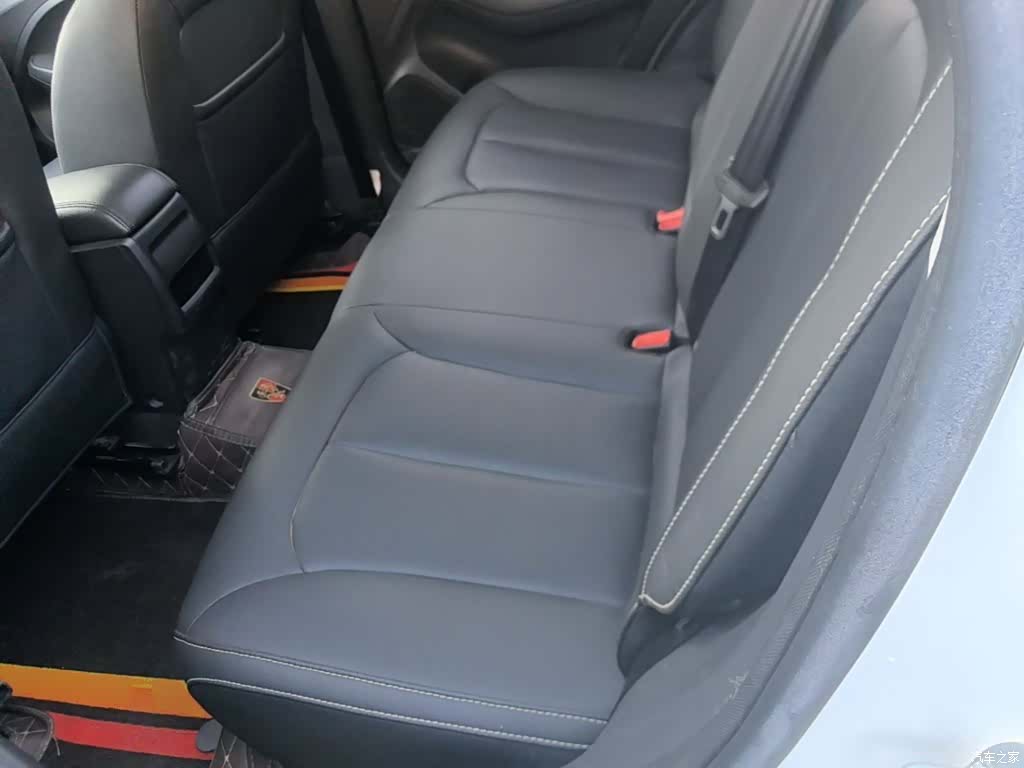Roewe RX3, 2019 17