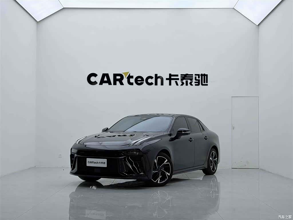 Lynk & Co 02